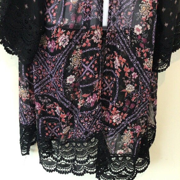 Rewind Black Sheer Floral Print Kimono Style Boho Jacket - Picture 2 of 5